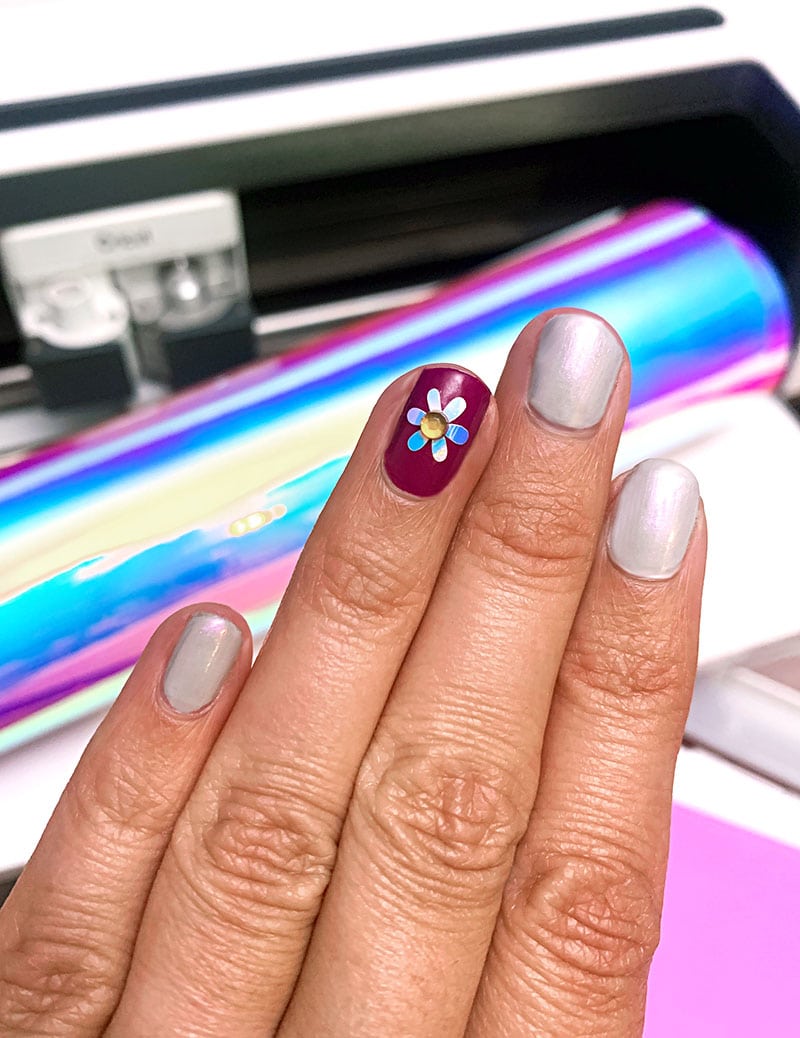 Make your own easy flower nail art with your Cricut - project design by Jen Goode