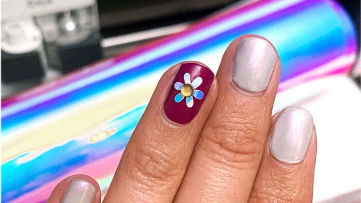 DIY Easy Flower Nail Art