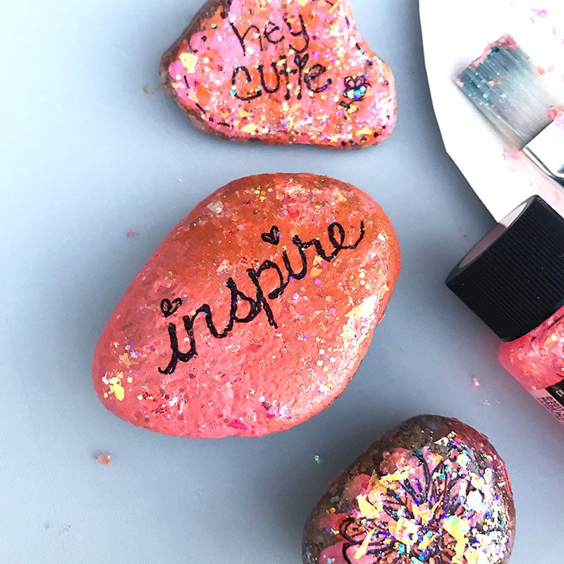 Making glitter word art painted rocks - 4 simple steps - by Jen Goode