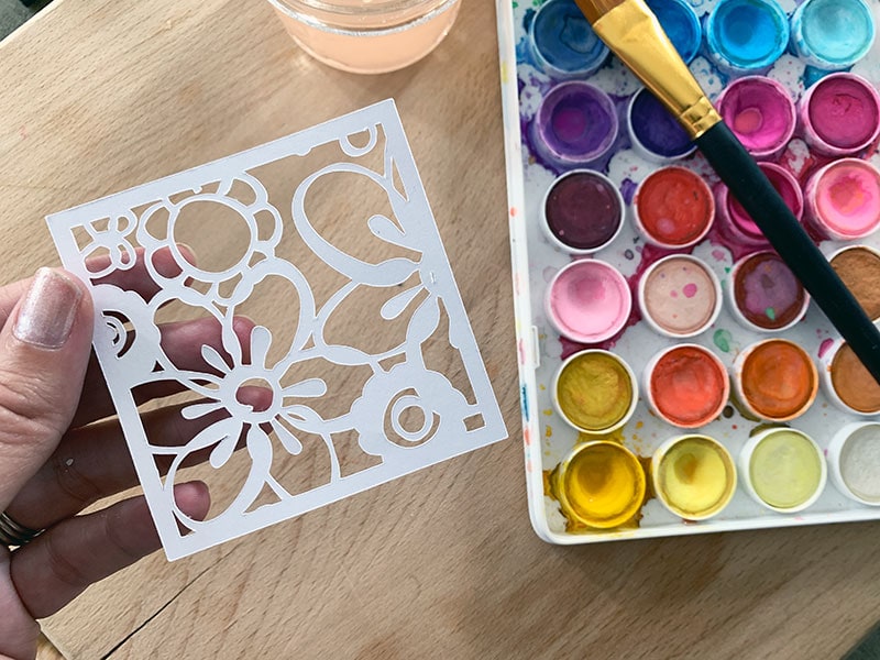 Use watercolor paints with your Cricut projects to create pretty color blends