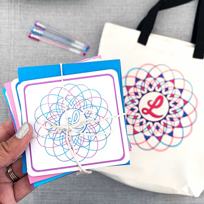 Make your own personalized tote and stationery gift set with Cricut