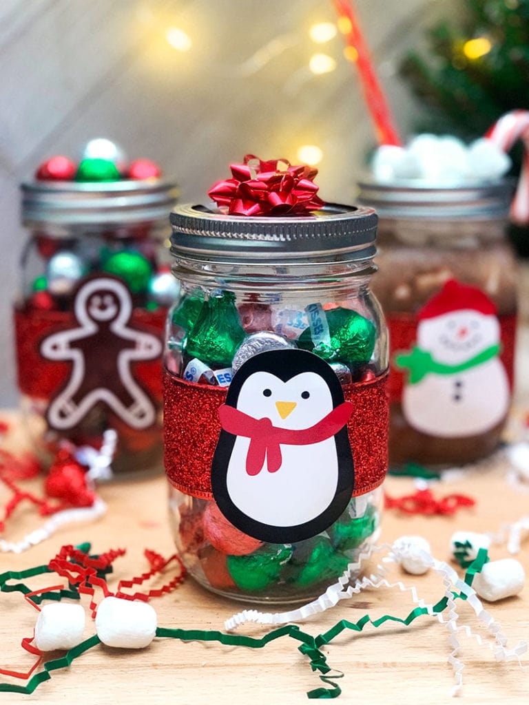 Create your own cute Christmas treat jars for neighbor gifts and holiday parties