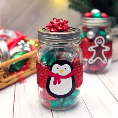 Cute holiday treat jars you can make