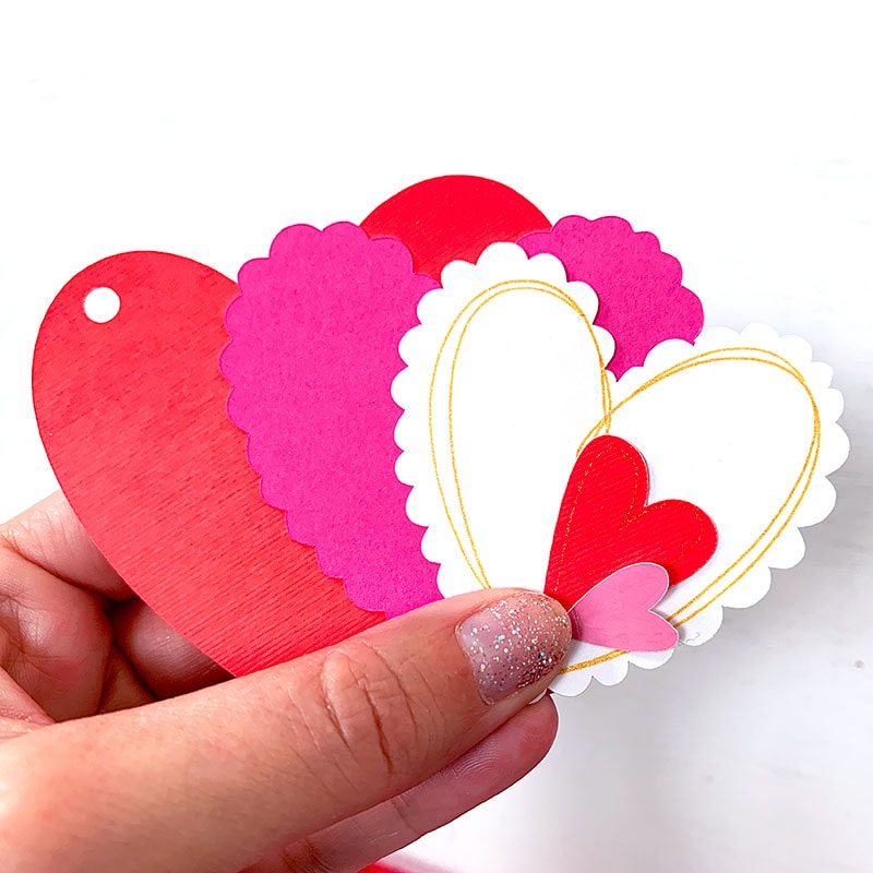 Cut a variety of heart shapes and sizes with your Cricut machine