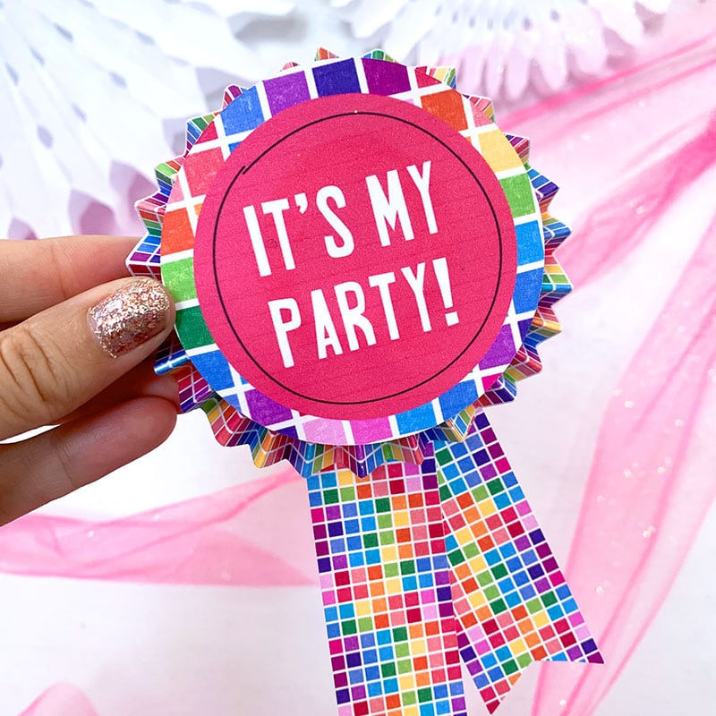 Create a fun party button with Cricut Design Space and your Cricut machine