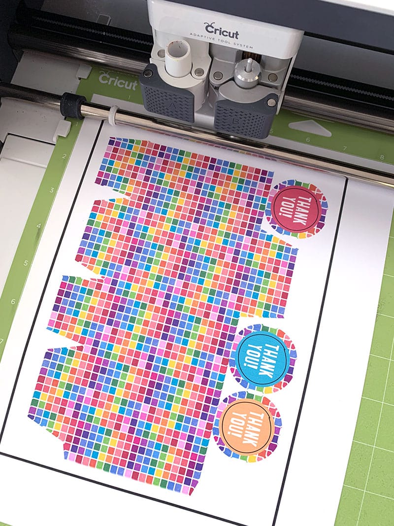 Make Your Own Mini Treat Bags with Your Cricut 100 Directions