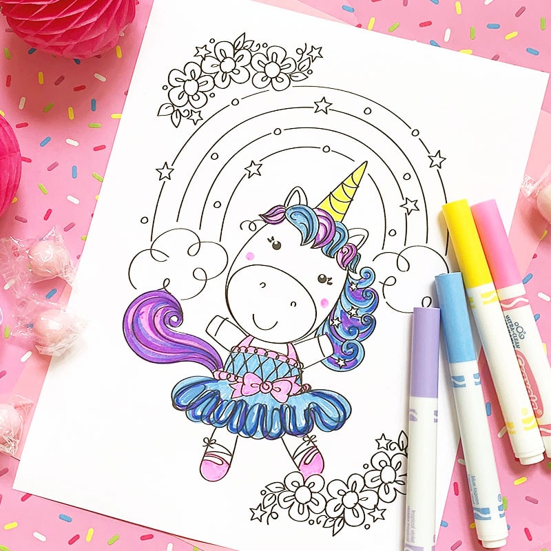 Color your own unicorn with this unicorn printable by Jen Goode