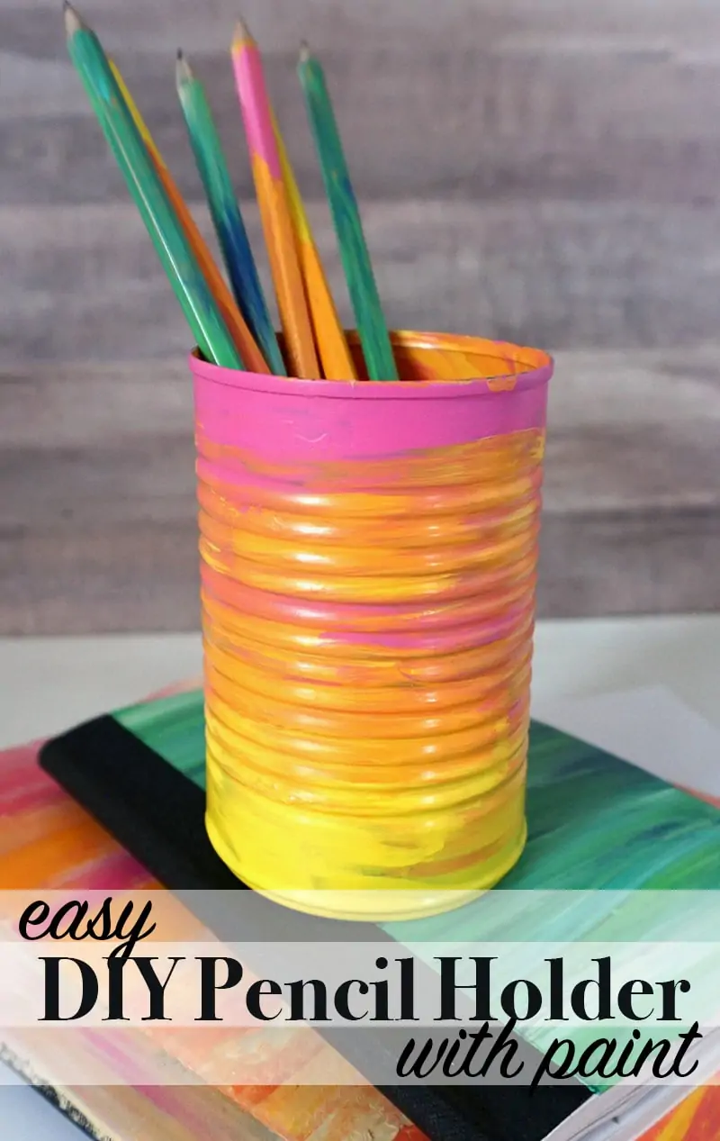 DIY Pencil holder with paint