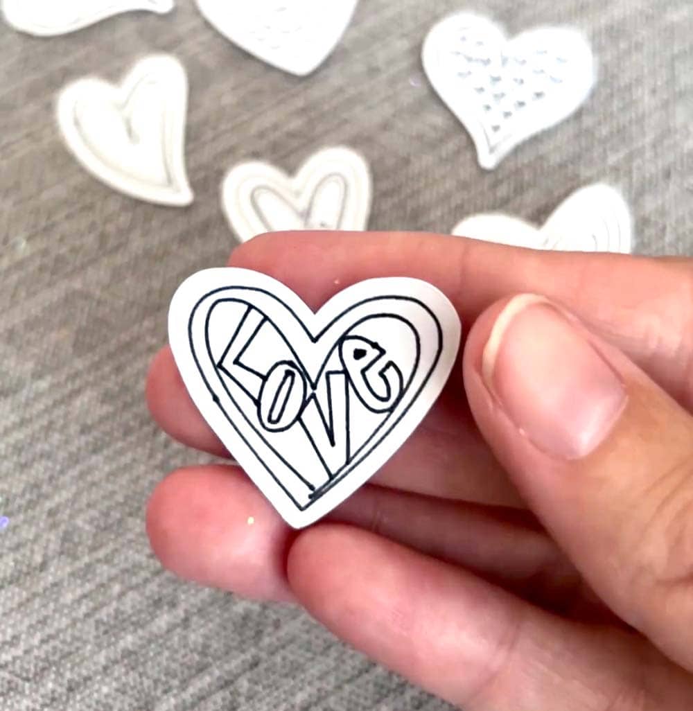 9 Doodle Hearts - Line Art SVG
