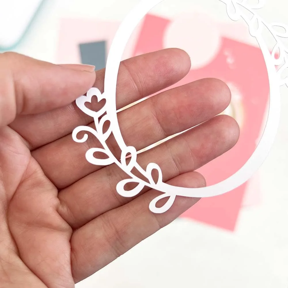 Floral cut design to make with your Cricut