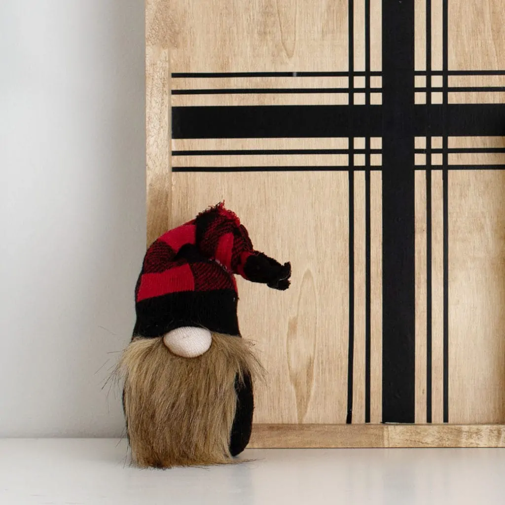 Make a sock gnome - cute DIY craft
