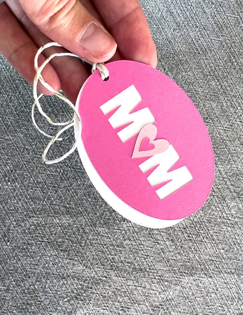 Mom with heart tag made with Cricut and cardstock