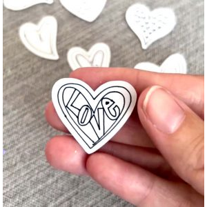 9 Doodle Hearts - Line Art SVG